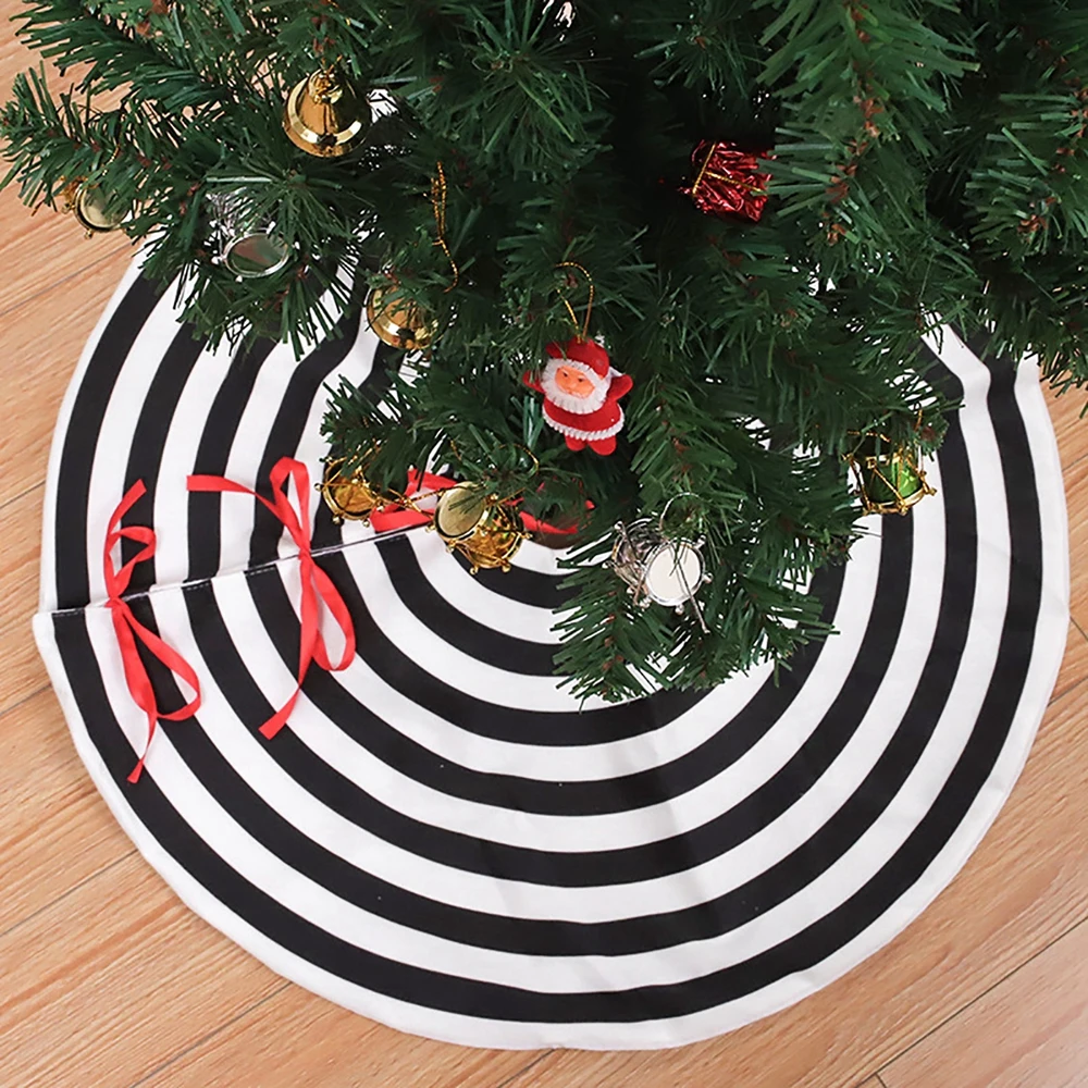 Пола за коледната елха в черно-бяла лента с червена панделка, Коледен кръгла подложка за домашен интериор, Празнична парти 73/122 см